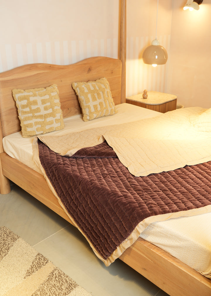 Cotton Velvet Stonewashed Hand Quilted Bedspread with Flanges - 88" x 92"