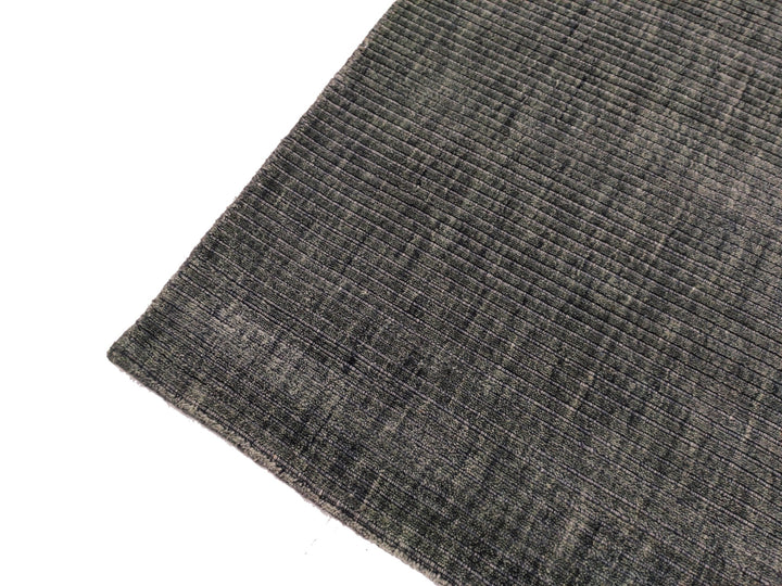 Area Rug | Dark Grey 100% Wool Handloom Rug