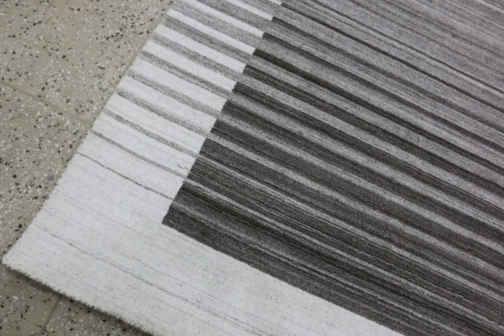 Area Rug | Ivory & Charcoal Wool & Bamboo Silk Handloom Rug