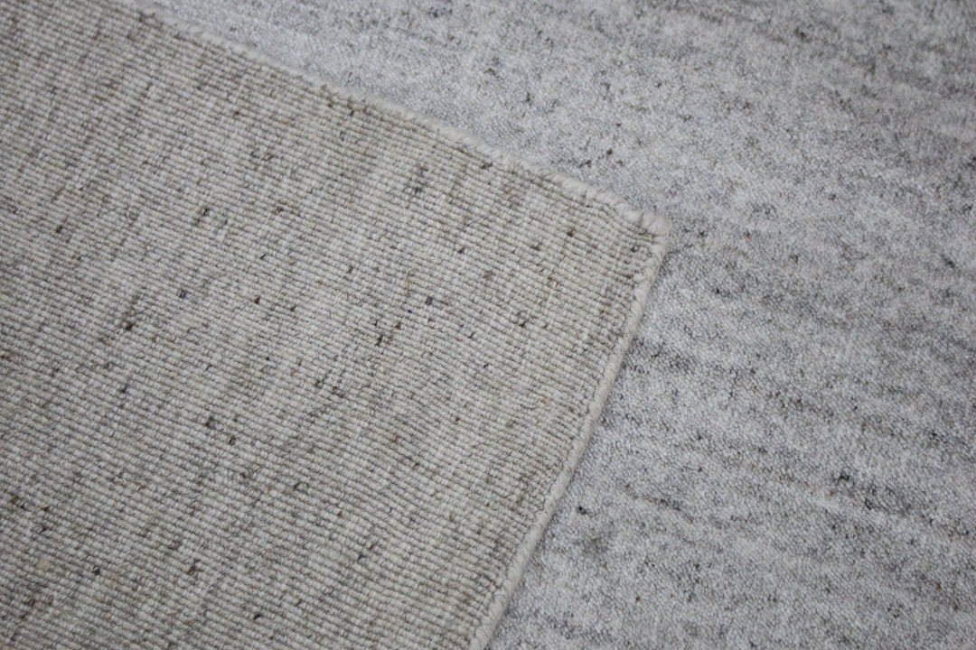 Area Rug | Handloom Wool & Silk Runner Rug | Beige