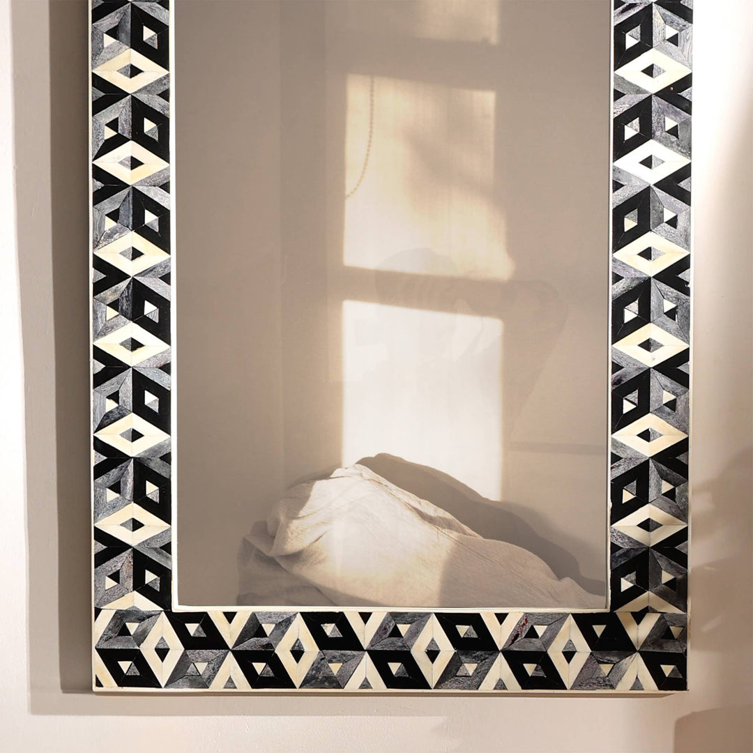 Diamond Bone Inlay Wall Mirror 24x36" | Gray & White