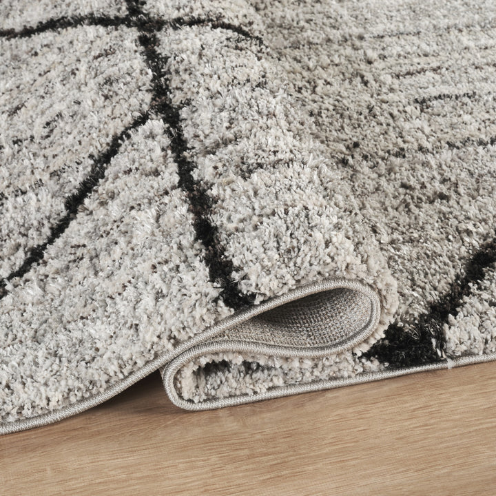 Modern Geometric Triangle Area Rug, Black & Ivory | Soft Polypropylene Blend | Contemporary Indoor Accent Rug