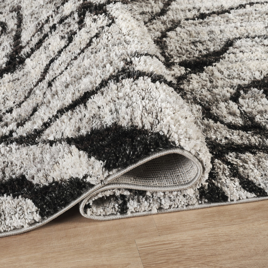 Modern Floral Black & Ivory Area Rug | Polypropylene Blend |  Contemporary Indoor Accent Rug