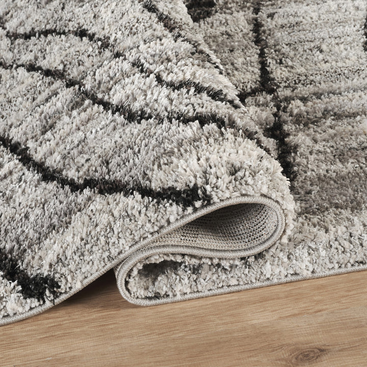 Modern Abstract Black & Ivory Area Rug | Polypropylene Blend | Contemporary Indoor Accent Rug
