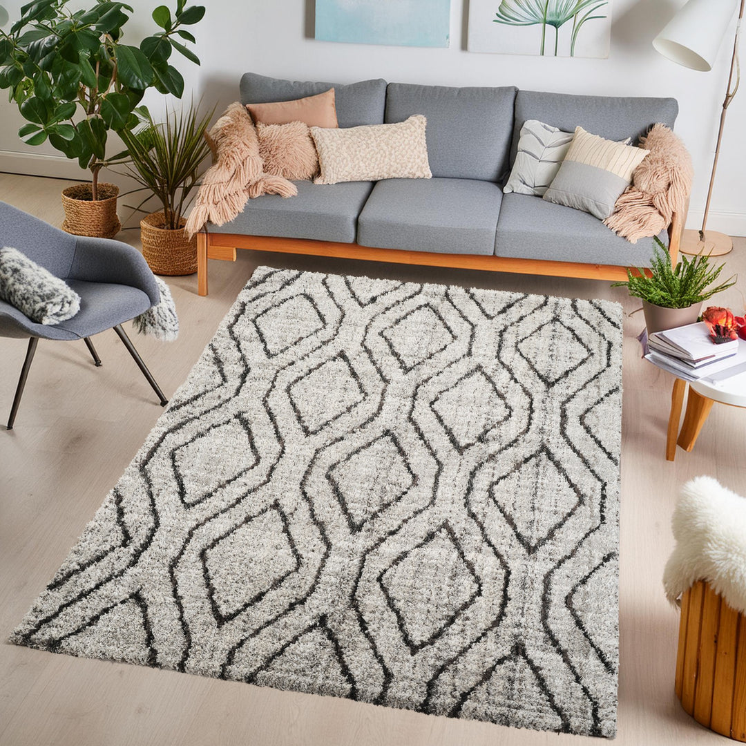 Modern Geometric Diamond Area Rug, Black & Ivory | Soft Polypropylene Blend | Contemporary Indoor Accent Rug