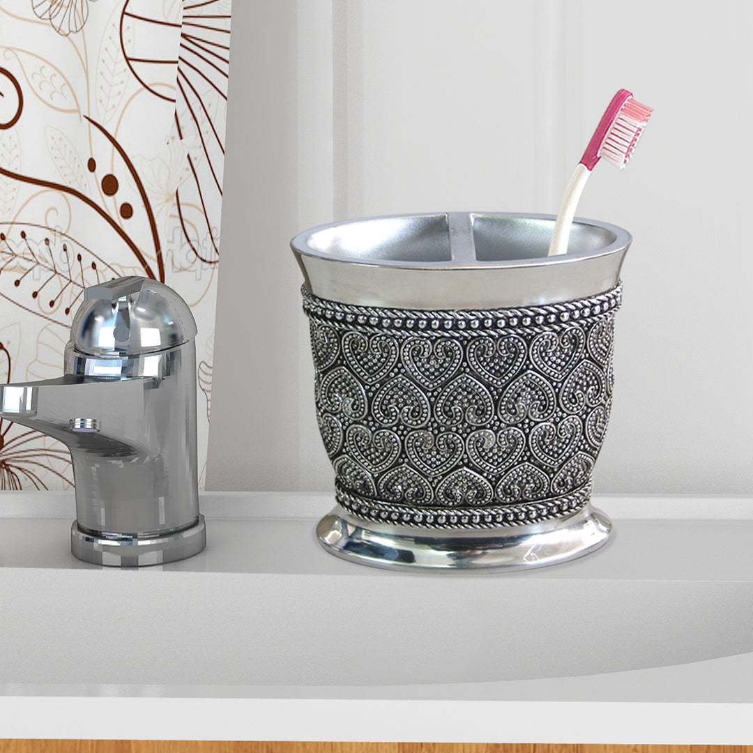 Beaded Heart Toothbrush Holder | Compact Multi-Slot Holder for Toothbrushes,Razors & Makeup Accessories | Resin/Chrome