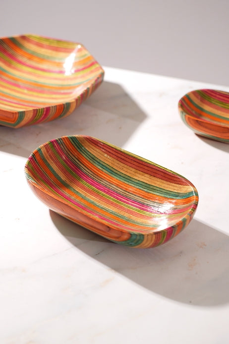 MULTI COLOR DECORATIVE OVAL BOWL