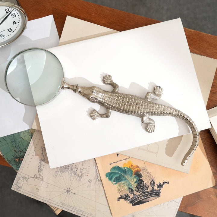Alligator Handle Magnifying Glass