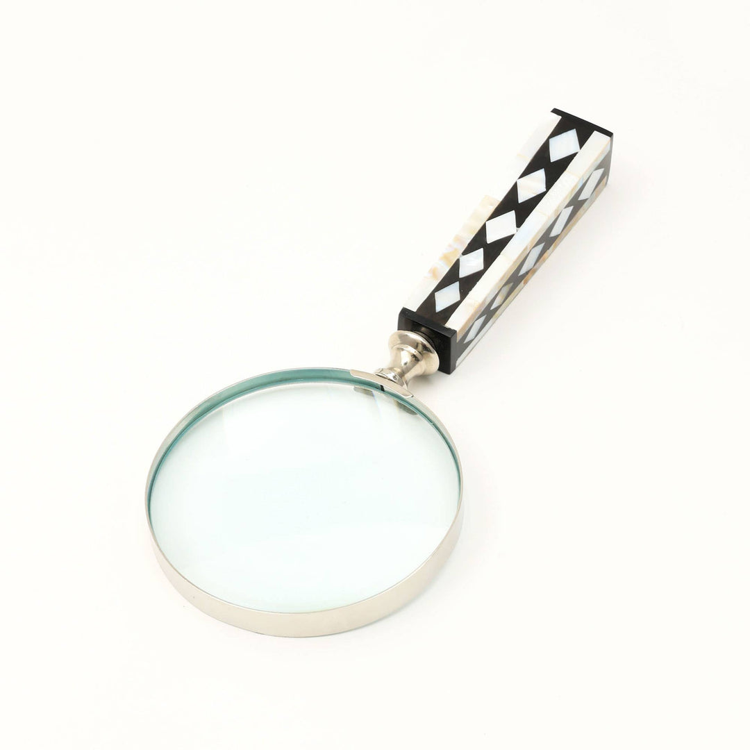 Rwanda Round Magnifier