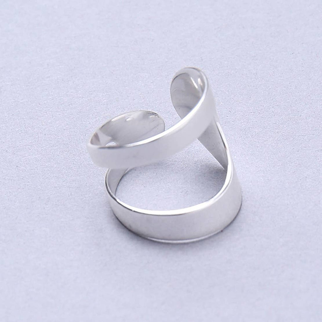 Missmoss Ring / Silver - Brass / D-0.75 Inches (L X W) / Moq - 4 Pcs