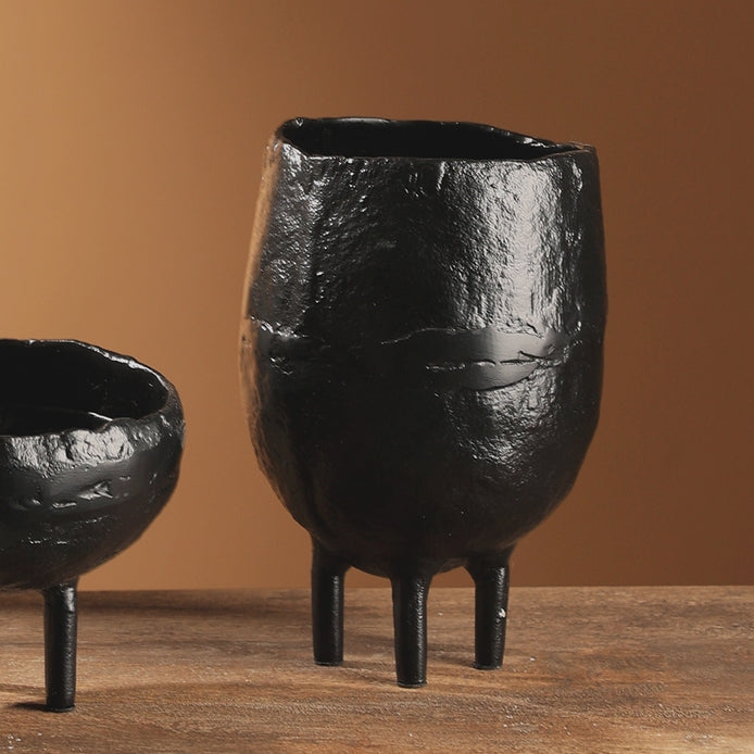Footed Wabi Vase (S/L)