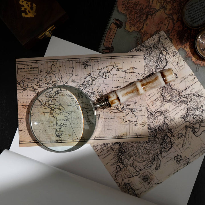 Magnifying Glass With Resin Handle